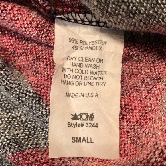 Long Sleeve Top • Size Small - Picture 4 of 4